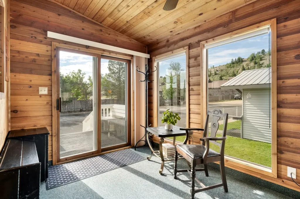 821 E 6th Street Anaconda MT 59711
