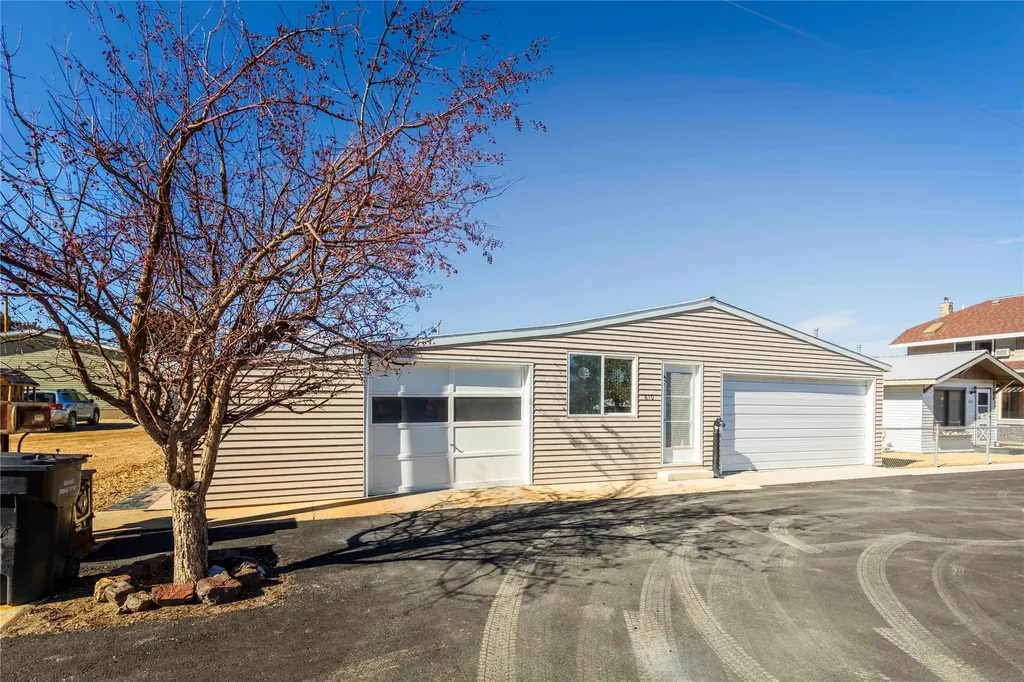 821 E 6th Street Anaconda MT 59711