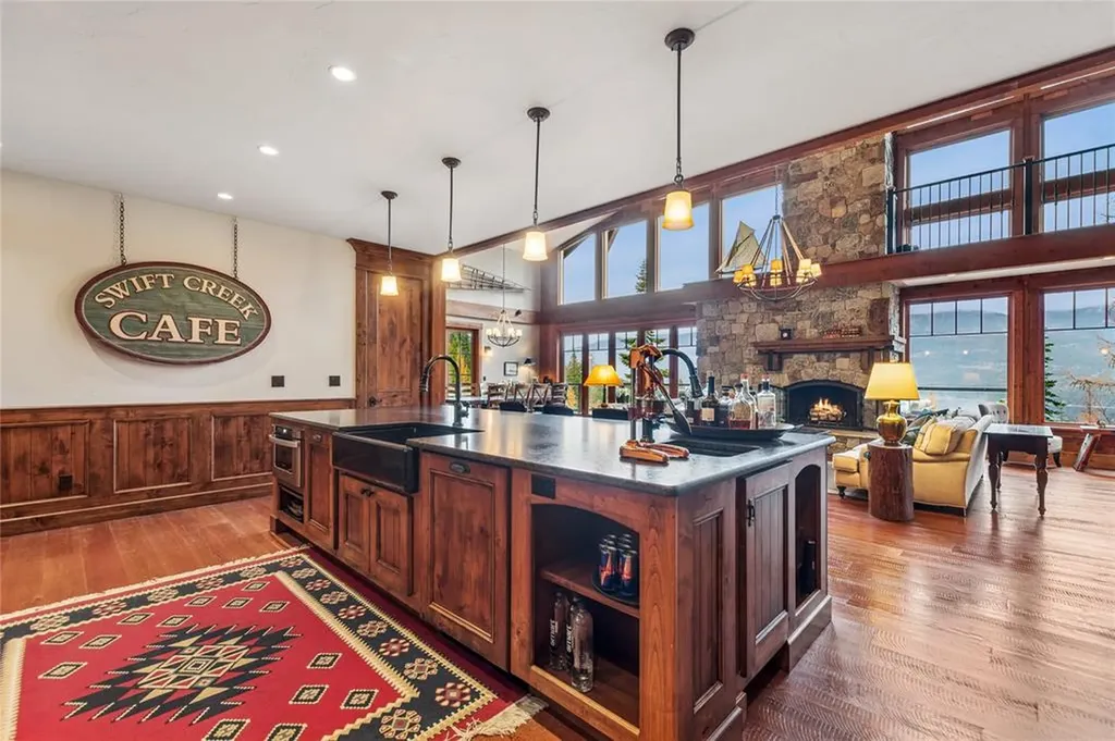 1725 Lion Mountain Drive Whitefish MT 59937