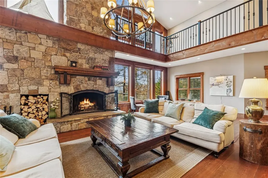 1725 Lion Mountain Drive Whitefish MT 59937