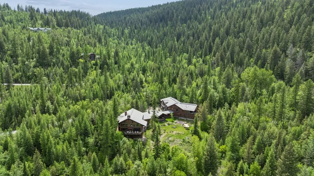 1725 Lion Mountain Drive Whitefish MT 59937
