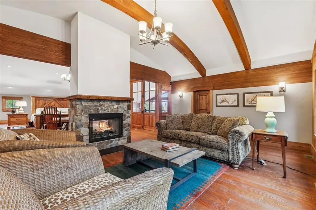 1725 Lion Mountain Drive Whitefish MT 59937