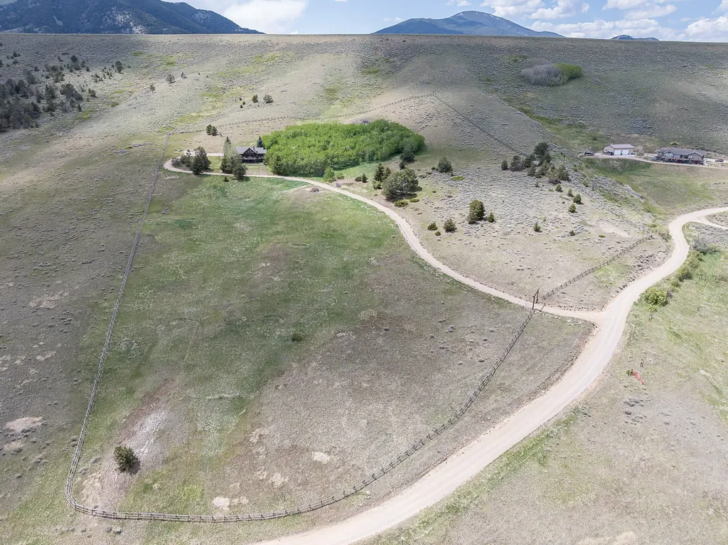 198 Meeteetse Trail Road Red Lodge MT 59068