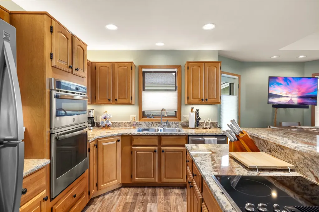 183 Golf Terrace Bigfork MT 59911