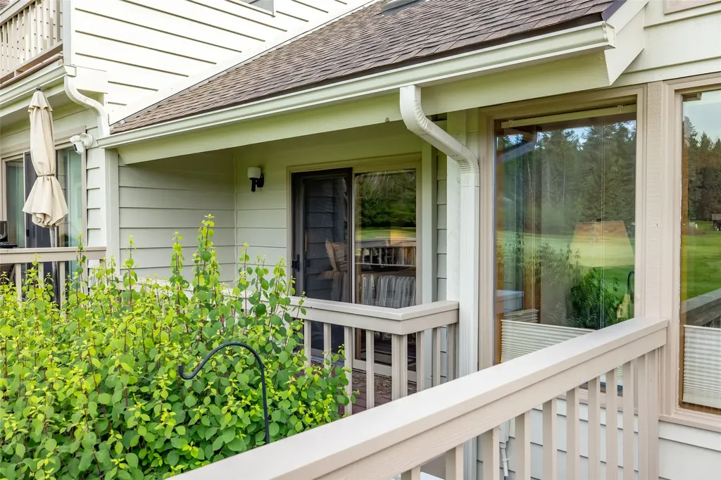 183 Golf Terrace Bigfork MT 59911