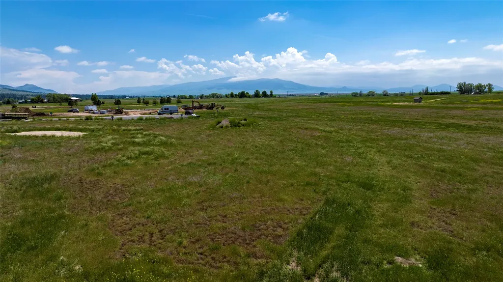 3760 Beargrass Court Helena MT 59602