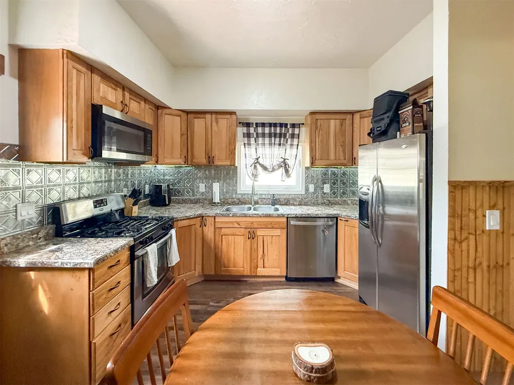 1816 8th Avenue N Great Falls MT 59401