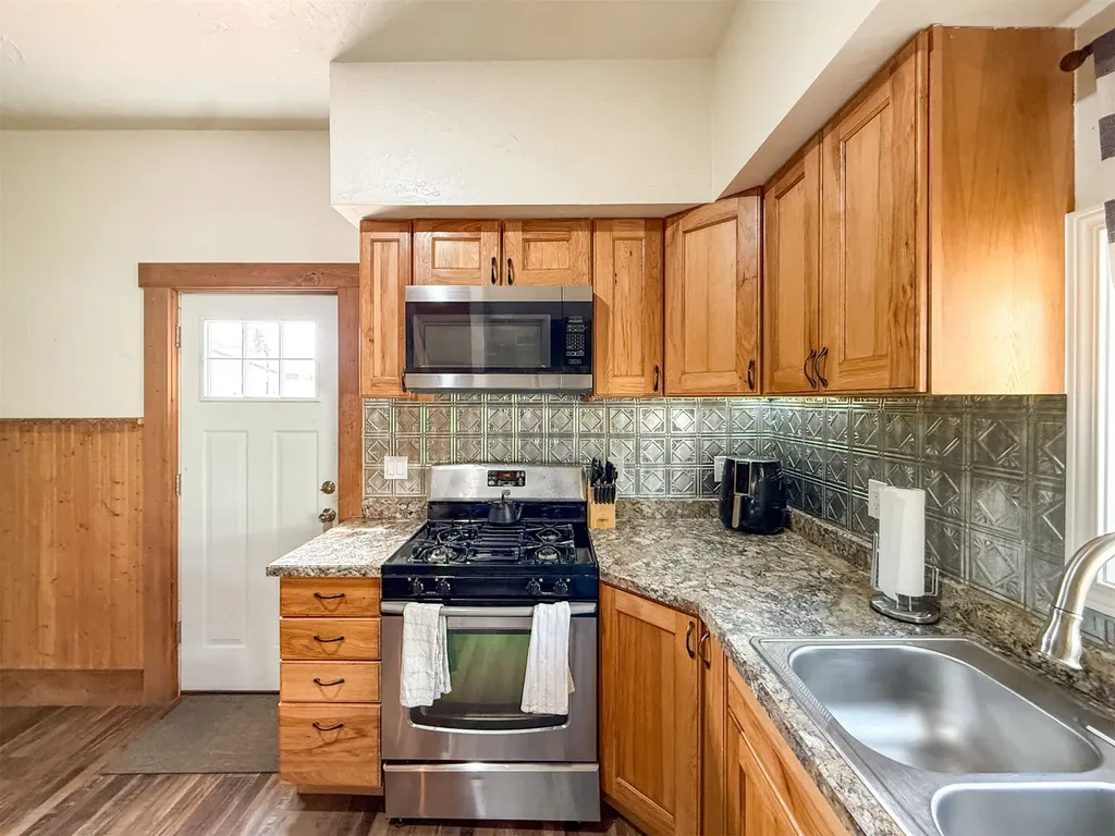 1816 8th Avenue N Great Falls MT 59401