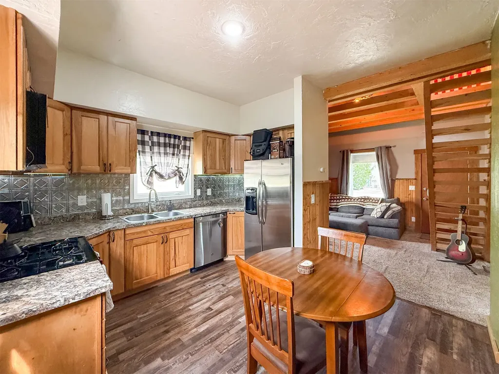 1816 8th Avenue N Great Falls MT 59401