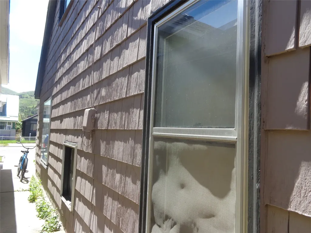 614 W Park Avenue Anaconda MT 59711