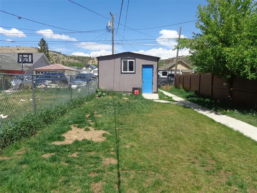 614 W Park Avenue Anaconda MT 59711