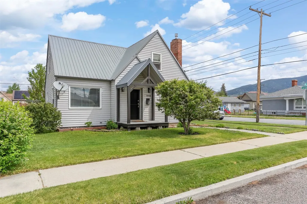 1955 Wall Street Butte MT 59701