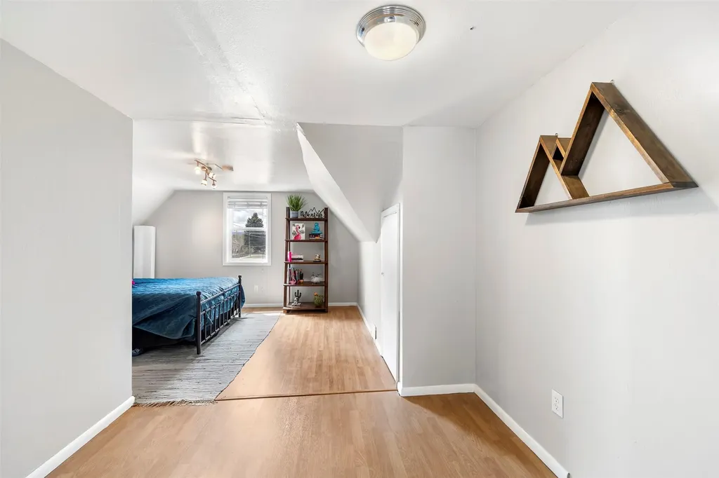 1955 Wall Street Butte MT 59701