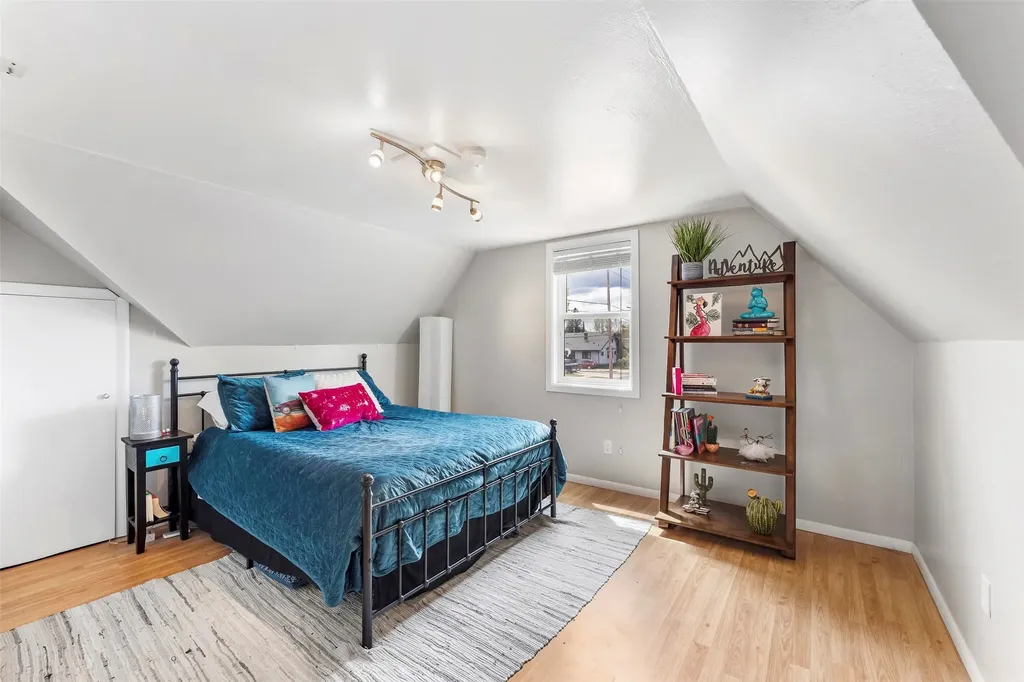 1955 Wall Street Butte MT 59701