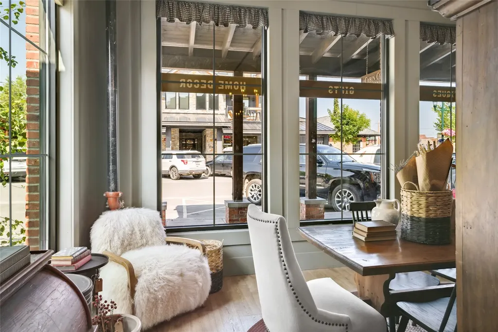 325 Central Avenue Whitefish MT 59937