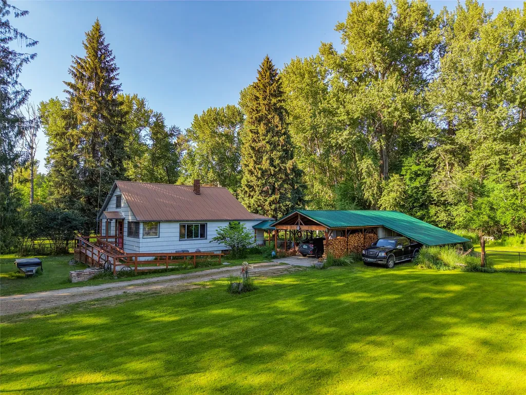 201 N 10th Street Troy MT 59935