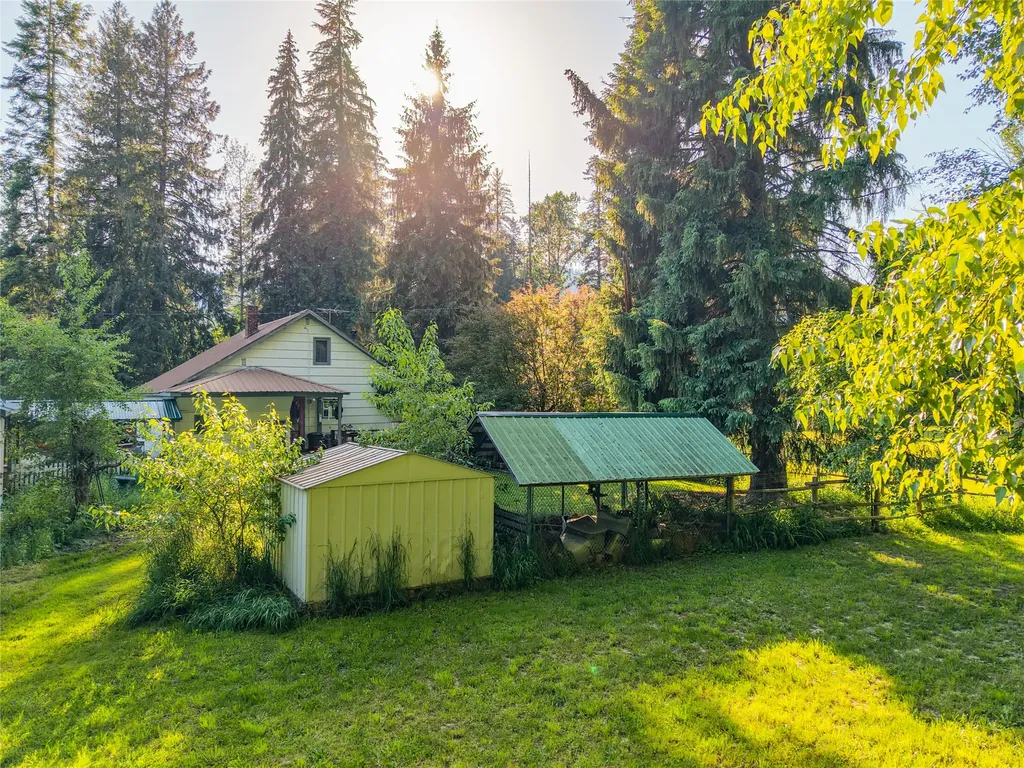 201 N 10th Street Troy MT 59935