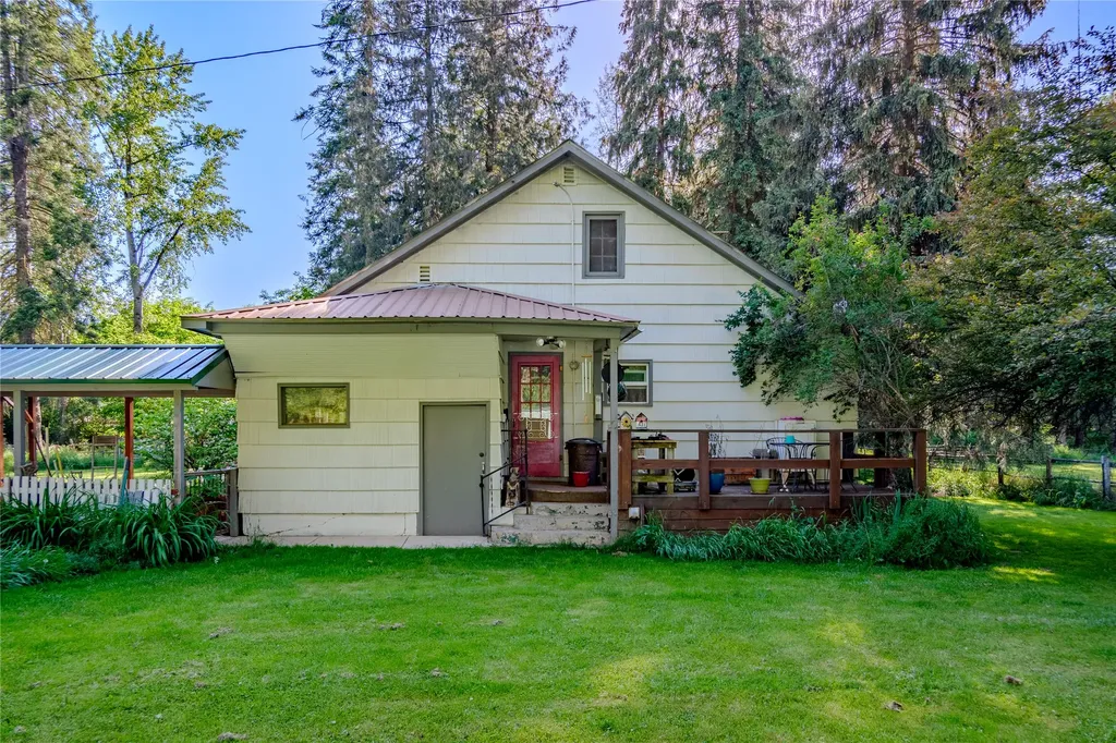 201 N 10th Street Troy MT 59935