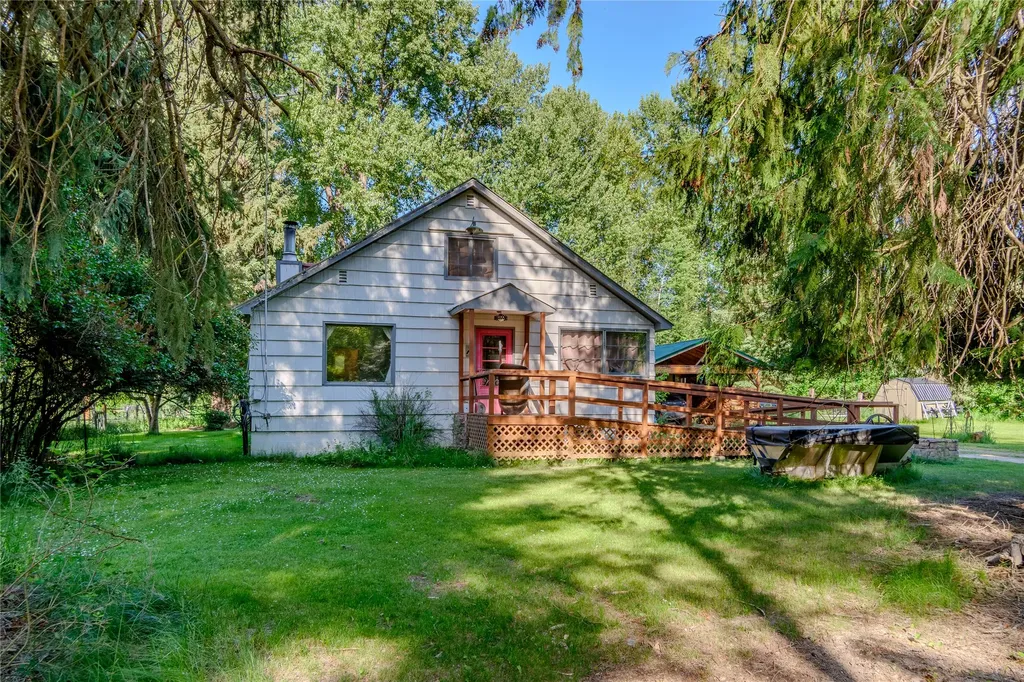 201 N 10th Street Troy MT 59935