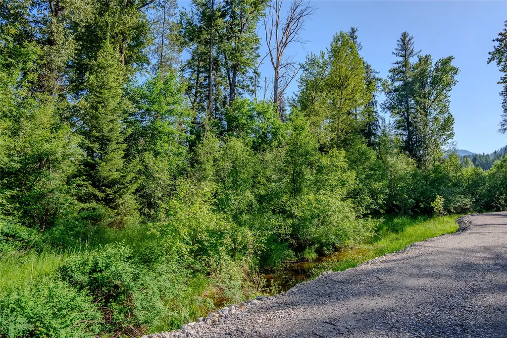201 N 10th Street Troy MT 59935