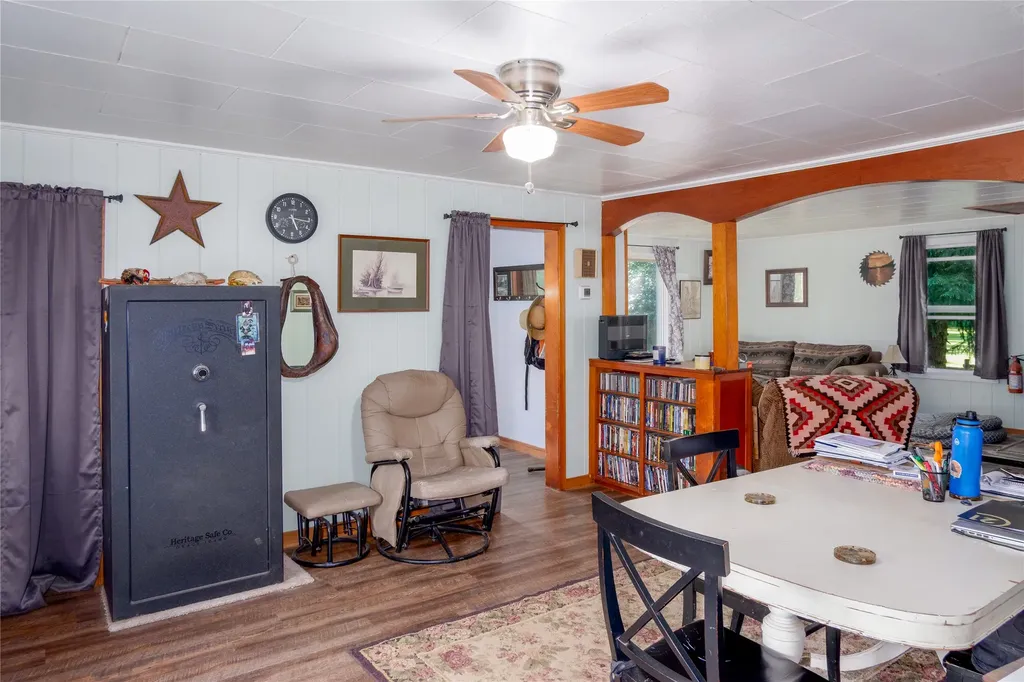 201 N 10th Street Troy MT 59935