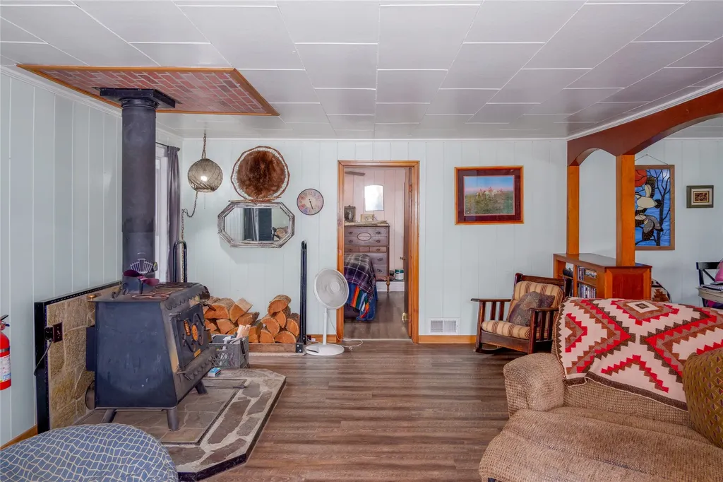 201 N 10th Street Troy MT 59935