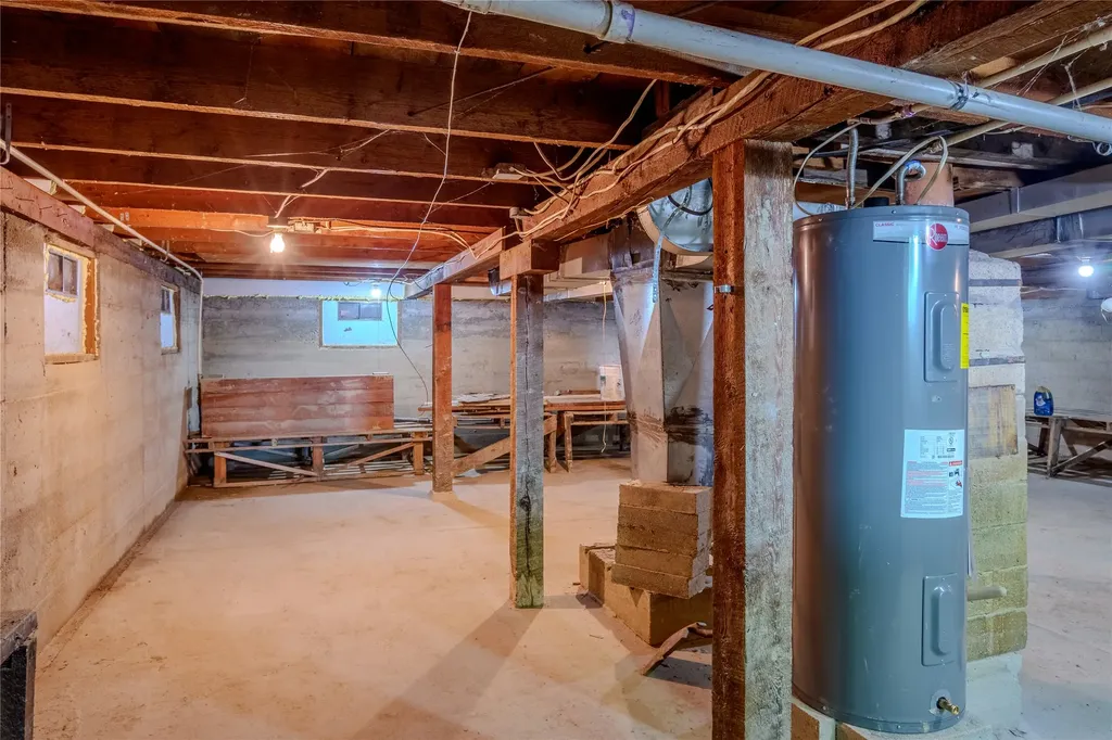 201 N 10th Street Troy MT 59935