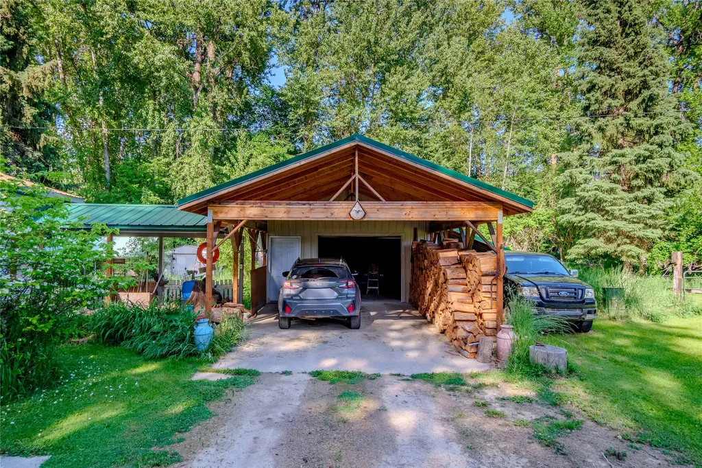 201 N 10th Street Troy MT 59935