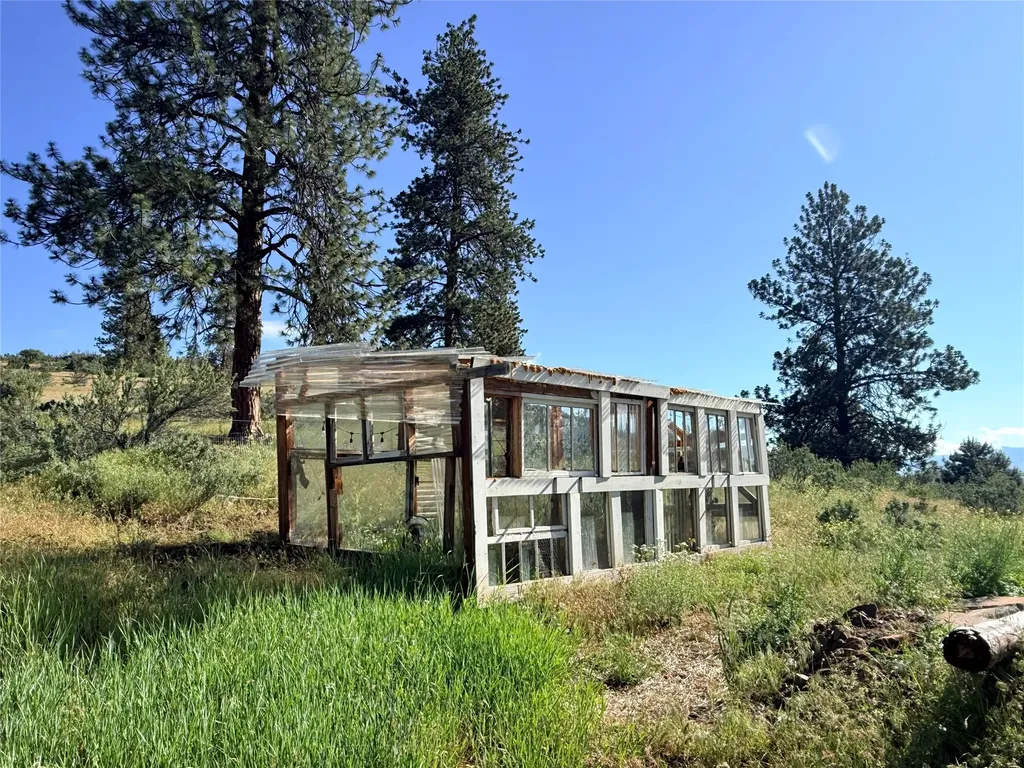 40 Maillet Lane Hot Springs MT 59845