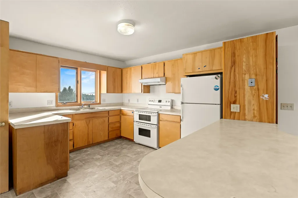 370 Commerce Street Bigfork MT 59911