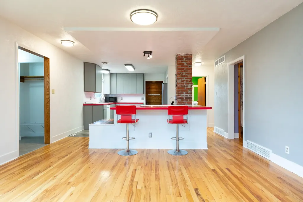 1732 Defoe Street Missoula MT 59802