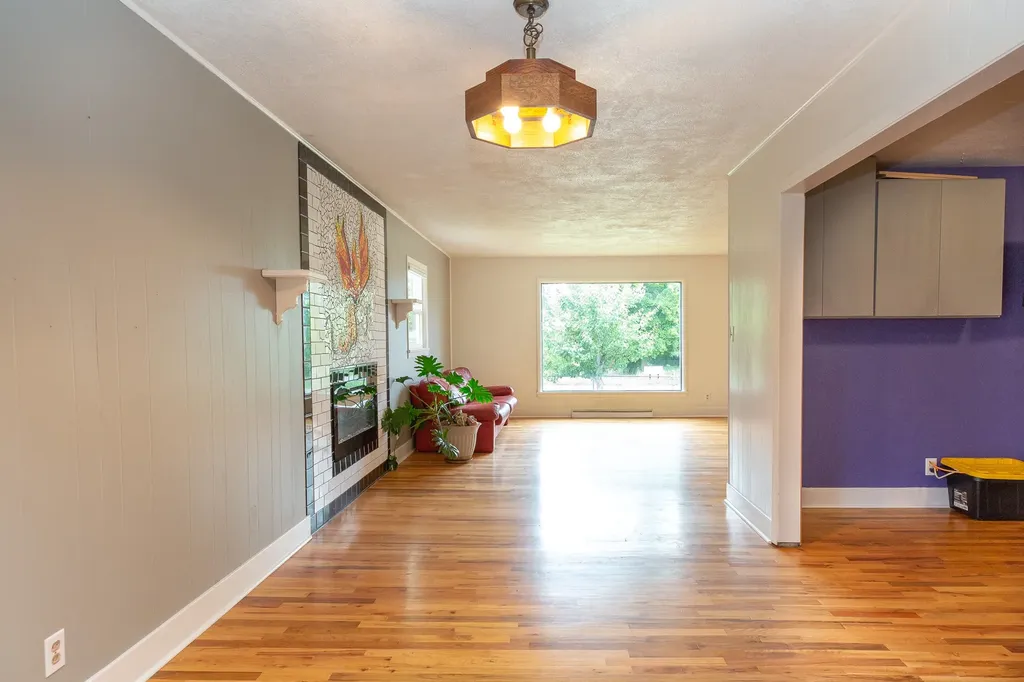 1732 Defoe Street Missoula MT 59802