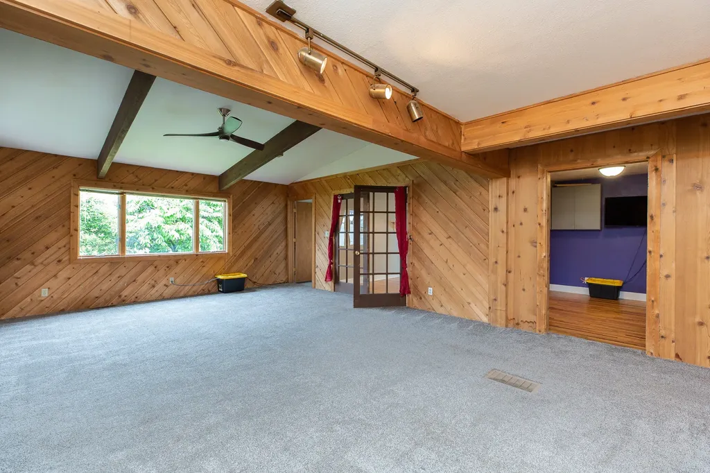 1732 Defoe Street Missoula MT 59802