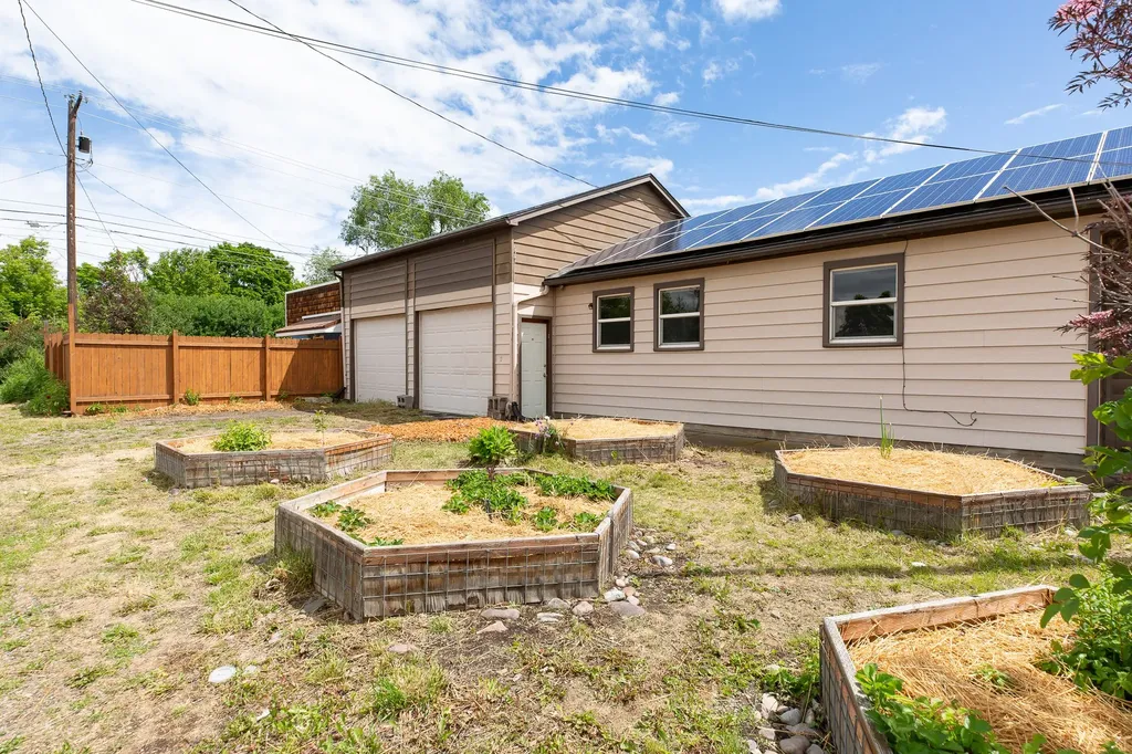 1732 Defoe Missoula MT 59802