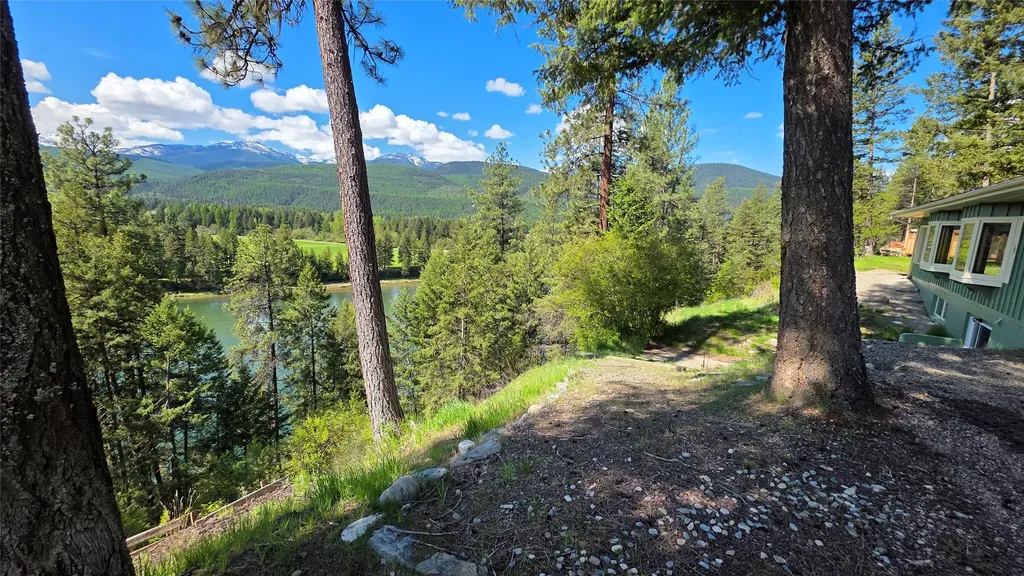 1497 Kootenai River Road Libby MT 59923