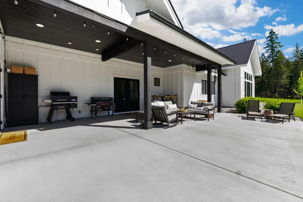 2233 Whitefish Ranch Road Whitefish MT 59937