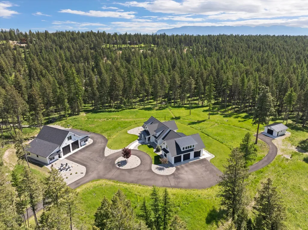 2233 Whitefish Ranch Road Whitefish MT 59937