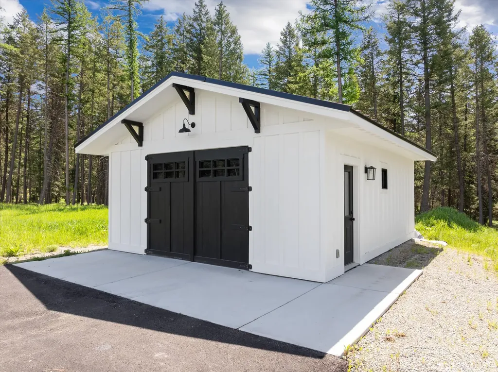 2233 Whitefish Ranch Road Whitefish MT 59937