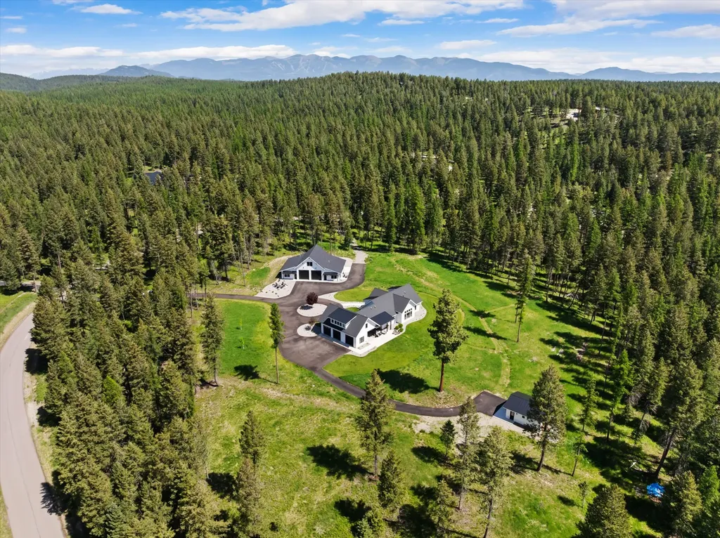 2233 Whitefish Ranch Road Whitefish MT 59937