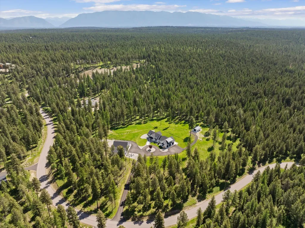2233 Whitefish Ranch Road Whitefish MT 59937