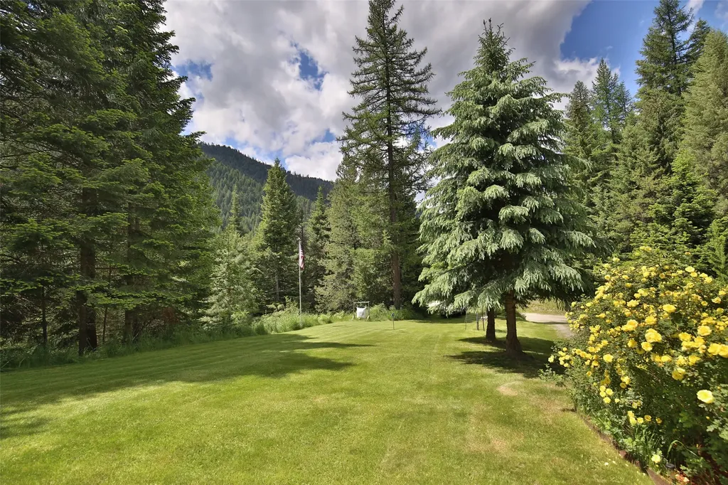 2 Starvation Lane Thompson Falls MT 59873