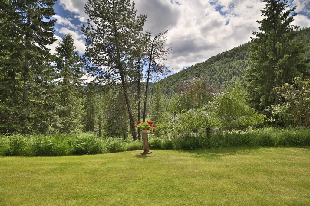 2 Starvation Lane Thompson Falls MT 59873