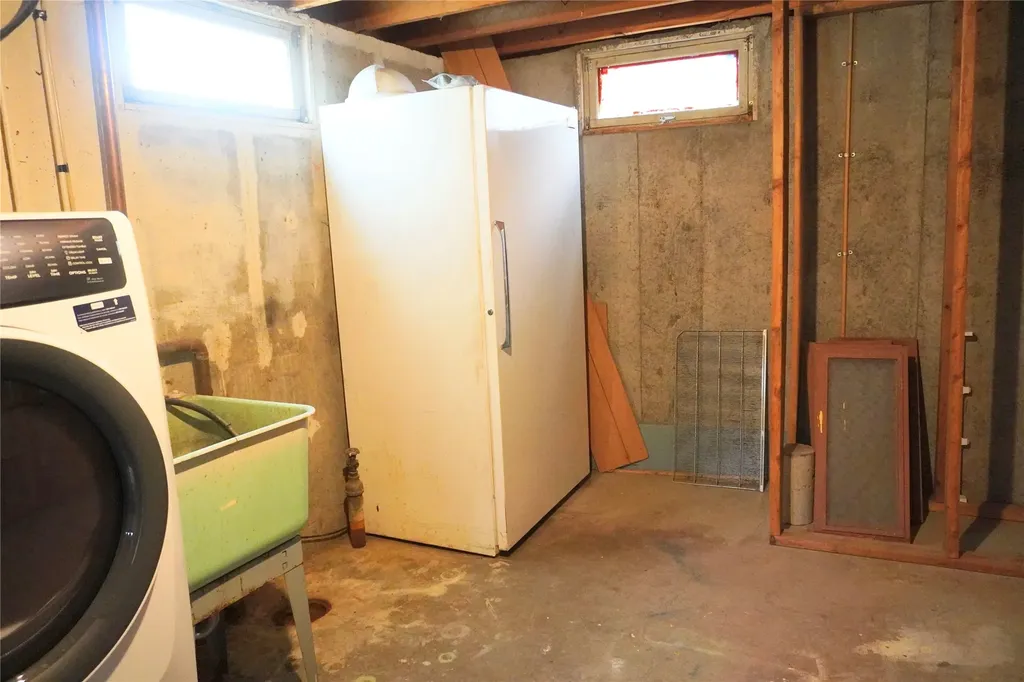709 27th Avenue NE Great Falls MT 59404