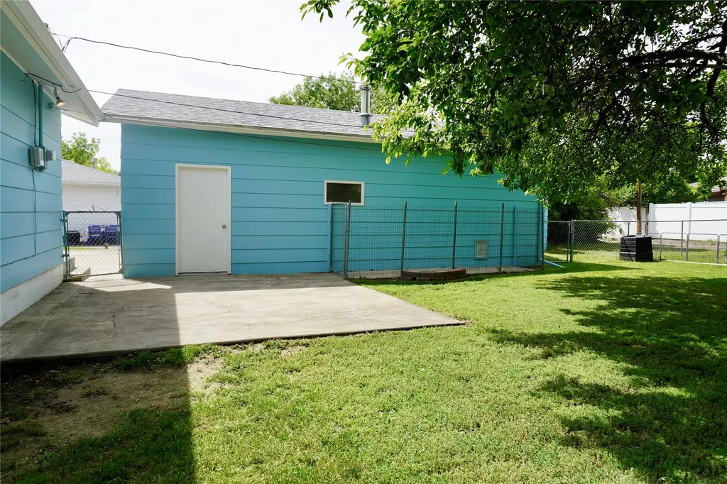 709 27th Avenue NE Great Falls MT 59404