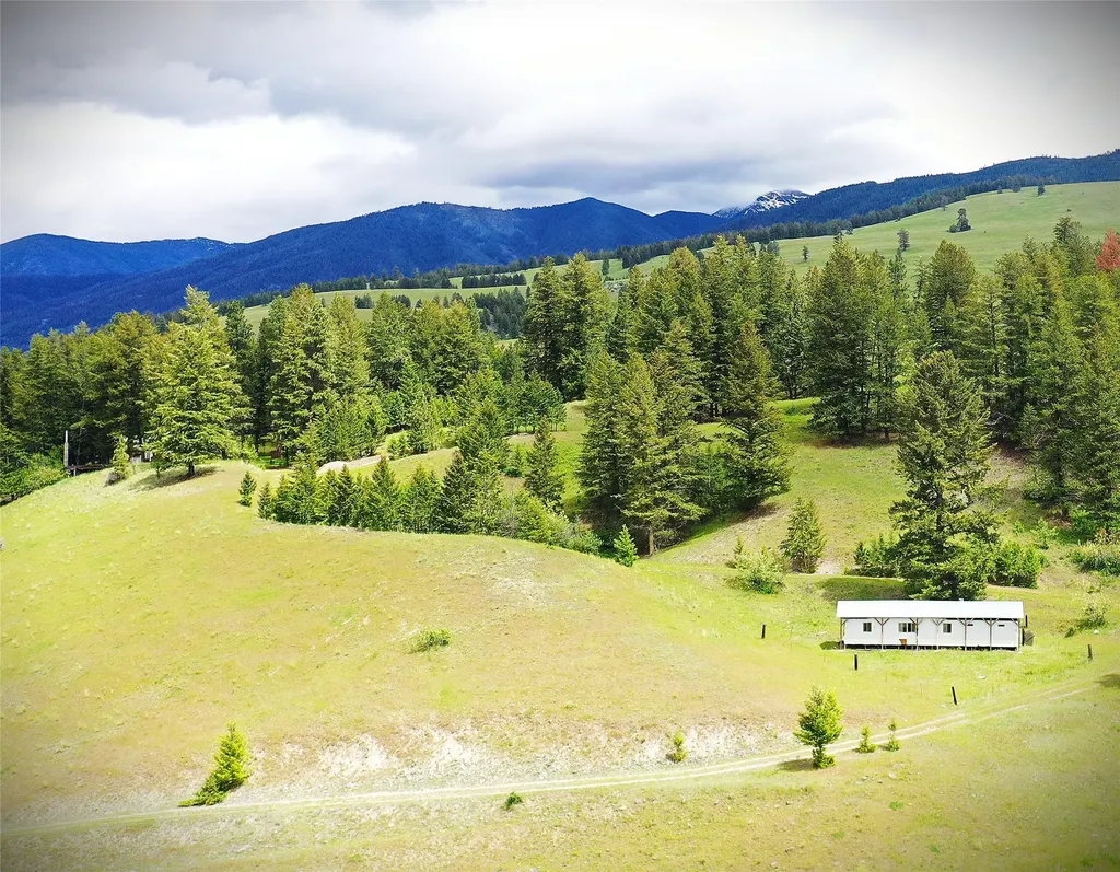 6642 Us Highway 93 N Eureka MT 59917