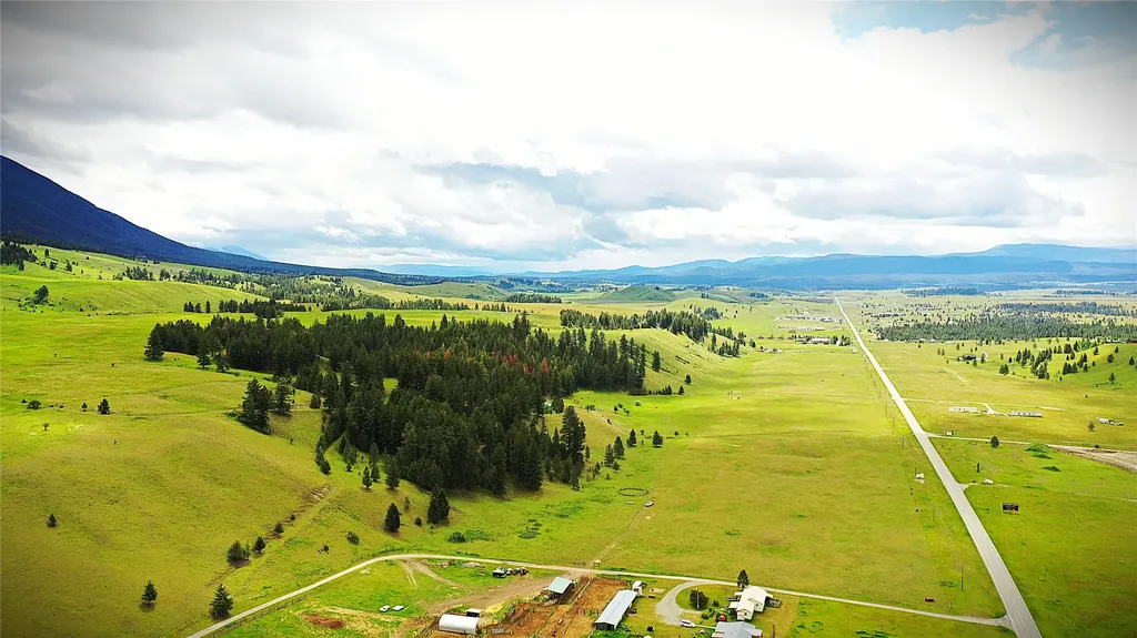 6642 Us Highway 93 N Eureka MT 59917
