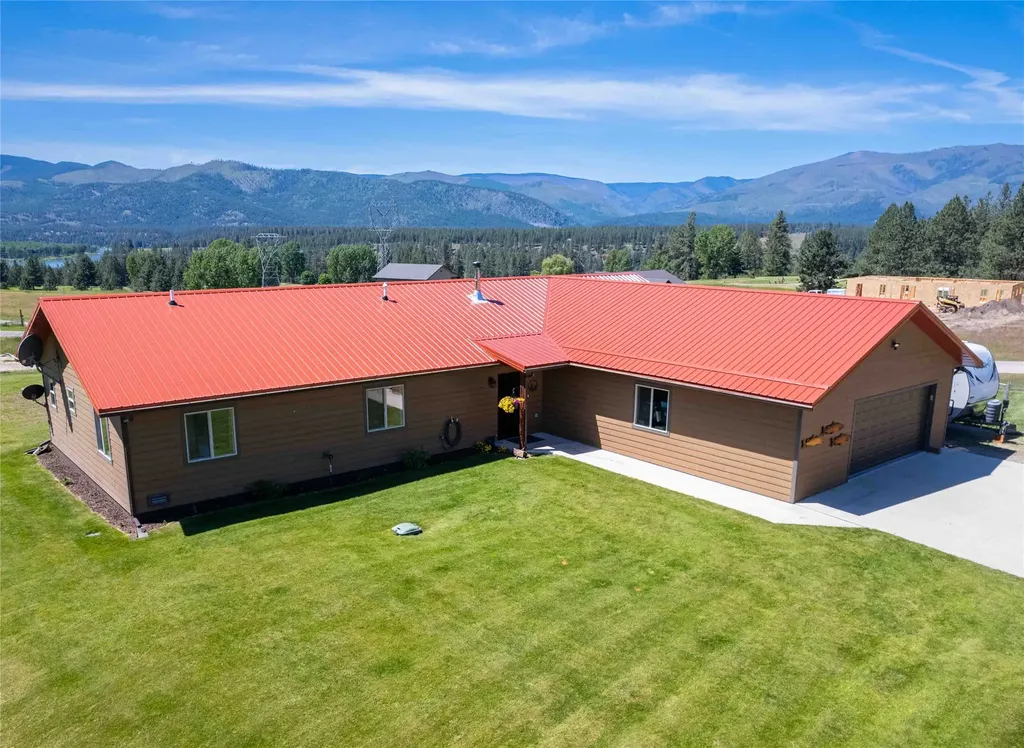 9 Fairway Court Plains MT 59859