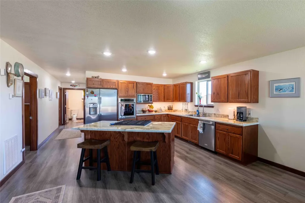 9 Fairway Court Plains MT 59859
