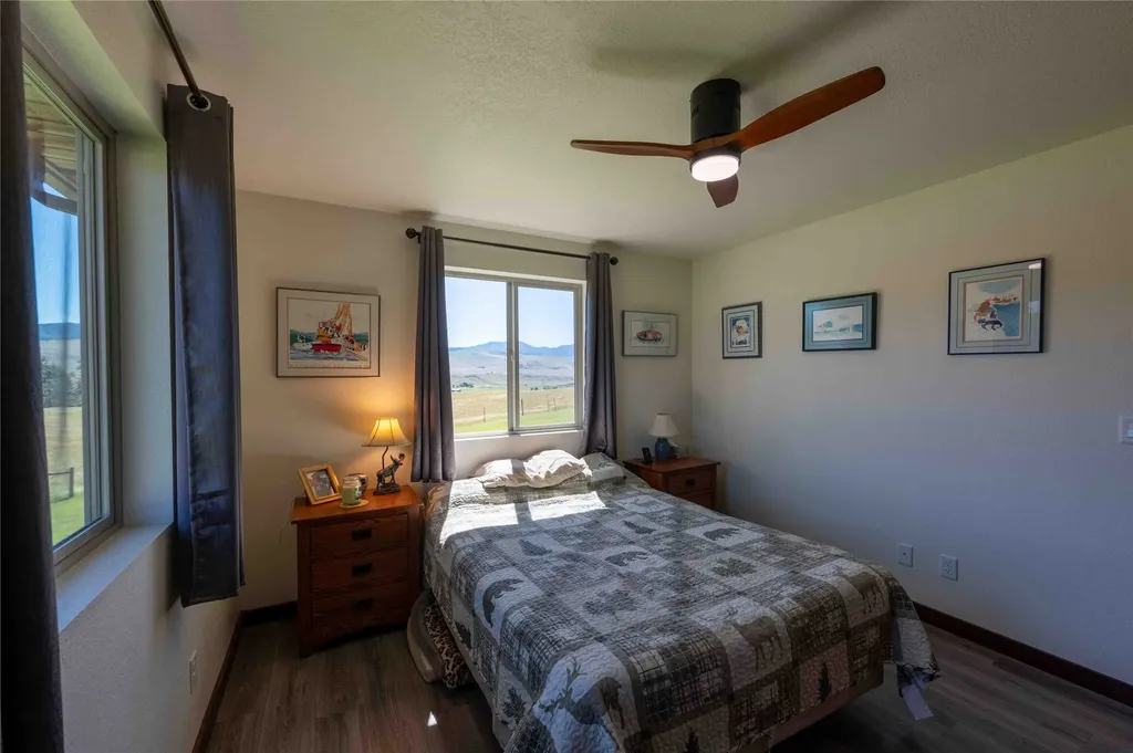 9 Fairway Court Plains MT 59859