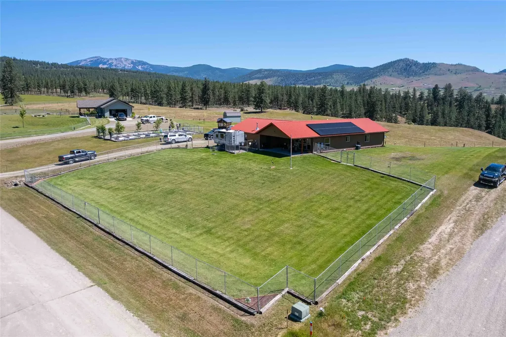 9 Fairway Court Plains MT 59859